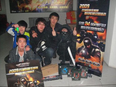 LPL多家俱乐部齐官宣，抢人大战一触即发